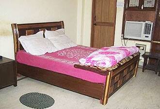 Satya Inn Hotel, Gurgaon 1